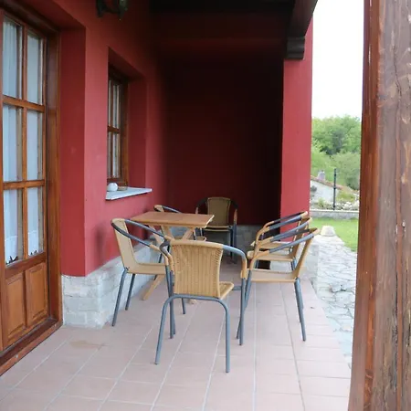 El Piñuelu, Casa A 4 Km De La Playa *
